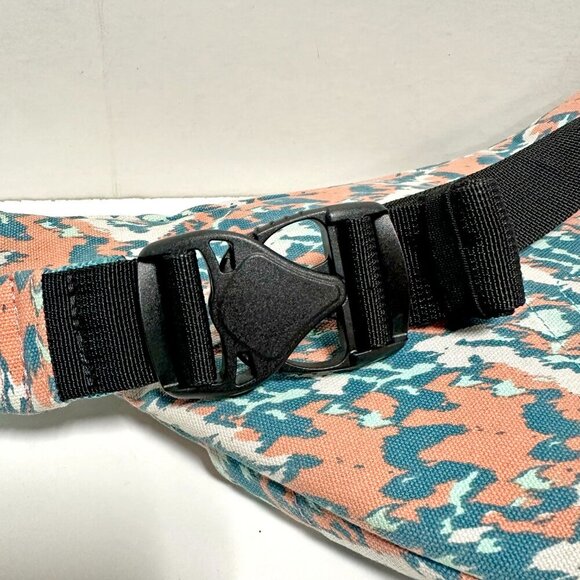 Kavu Teal and Coral Crossbody Bag - Picture 7 of 10